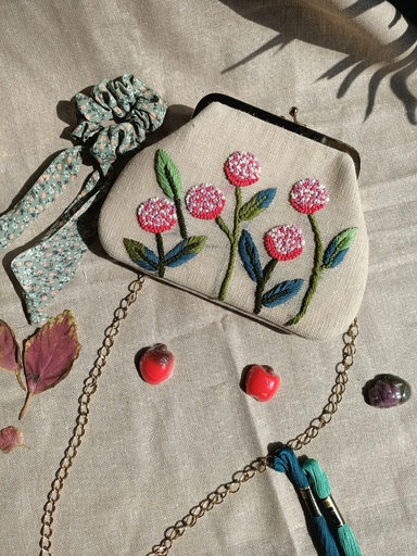 Floral Jute Bag (last 1 piece left)